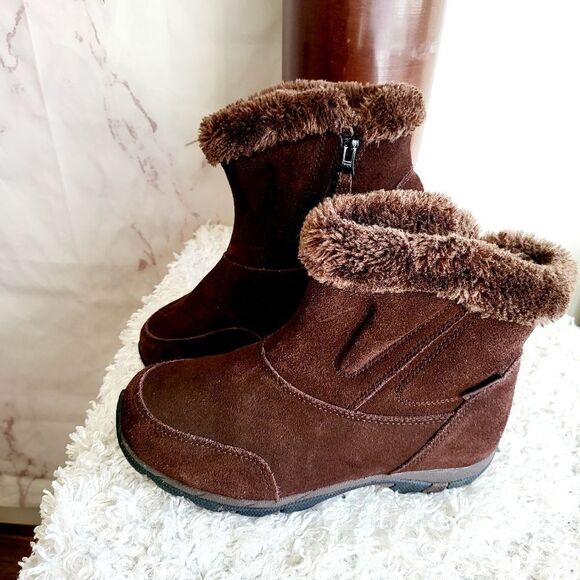 Kamik waterproof Montreal sheepskin fur lined warm boots - Picture 4 of 7